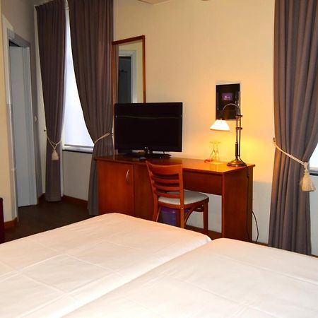 Oranje City Hotel Діст Екстер'єр фото